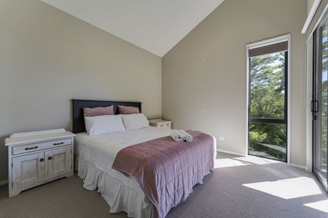 Photo of property in 15 Skye Lane, Jacks Point, Queenstown, 9371