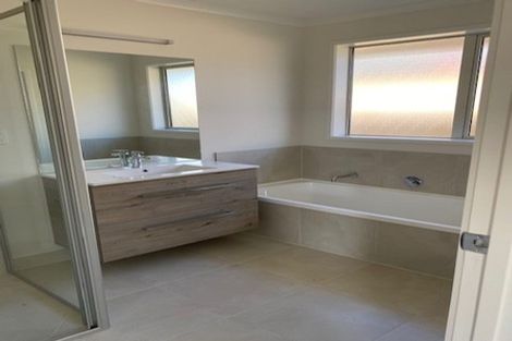 Photo of property in 2 Moyle Street, Pokeno, 2402