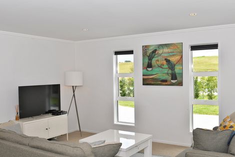 Photo of property in 216 Matakana Valley Road, Matakana, 0985