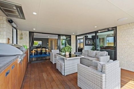 Photo of property in 3 Marangai Drive, Pegasus, 7612