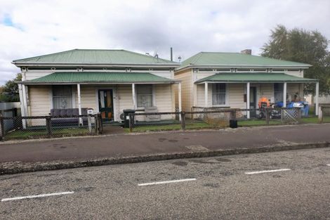 Photo of property in 15 Allardice Street, Dannevirke, 4930