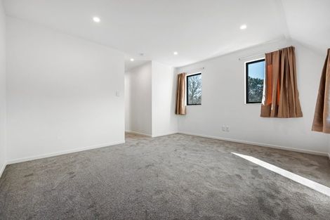 Photo of property in 1c Flamingo Court, Goodwood Heights, Auckland, 2105