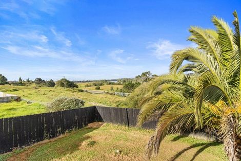 Photo of property in 12 Te Puea Avenue, Meremere, Mercer, 2474