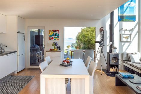 Photo of property in 25 Delamore Drive, Oneroa, Waiheke Island, 1081