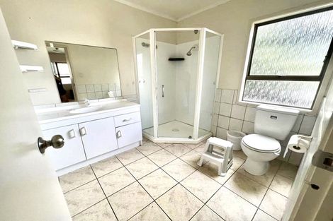 Photo of property in 47 Marendellas Drive, Bucklands Beach, Auckland, 2014