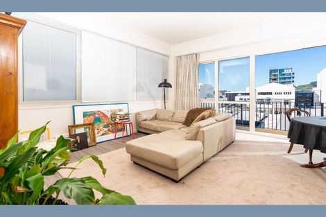 Photo of property in De Vere Apartments, 10/23 Tennyson Street, Te Aro, Wellington, 6011