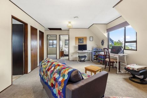 Photo of property in 196 Saint Andrews Road, Plimmerton, Porirua, 5026