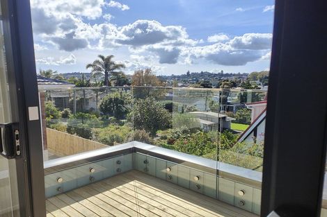 Photo of property in 46a Oakdale Road, Mount Roskill, Auckland, 1041