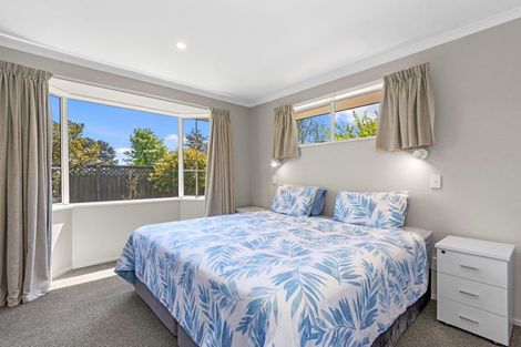 Photo of property in 306a Pages Road, Wainoni, Christchurch, 8061