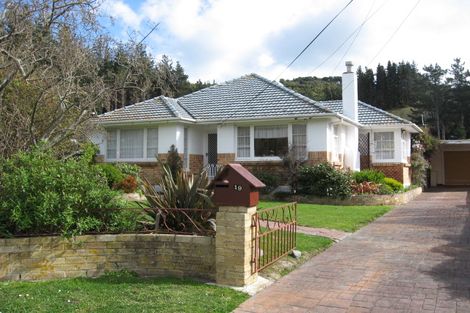 Photo of property in 19 Sharpe Crescent, Wainuiomata, Lower Hutt, 5014