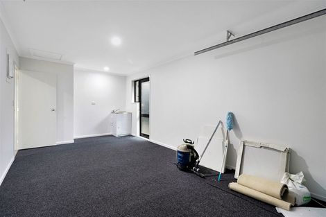 Photo of property in 21a Chelmsley Avenue, Henderson, Auckland, 0612