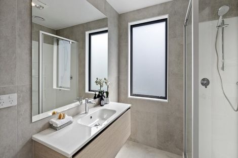 Photo of property in 32 Swanson Road, Henderson, Auckland, 0610