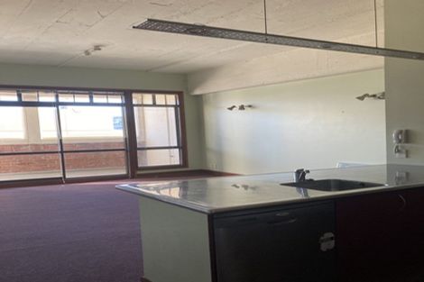 Photo of property in Pirie Street Townhouses, 28/35 Pirie Street, Mount Victoria, Wellington, 6011