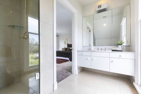 Photo of property in 14 Weka Street, Fendalton, Christchurch, 8041