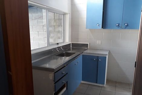 Photo of property in 17 Papakowhai Court, West End, Palmerston North, 4412