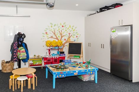 Photo of property in 24 Trecarne Street, Karaka, Papakura, 2113