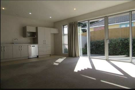 Photo of property in 11e Clarence Street South, Addington, Christchurch, 8024
