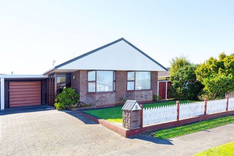 Photo of property in 24 Stafford Street, Springvale, Whanganui, 4501