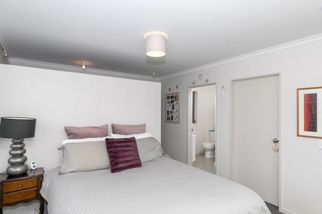 Photo of property in 22 Max Landing, Grandview Heights, Hamilton, 3200