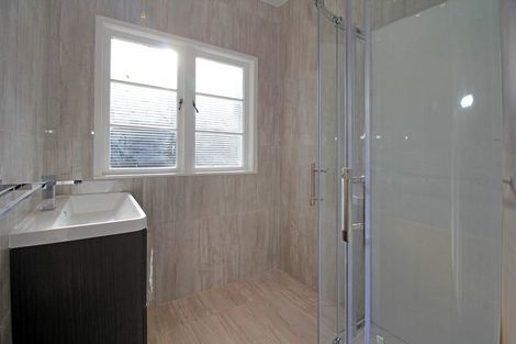 Photo of property in 27 Vine Street, Mangere East, Auckland, 2024