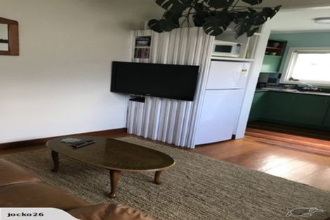 Photo of property in 2/4 George Street, Mangere East, Auckland, 2024