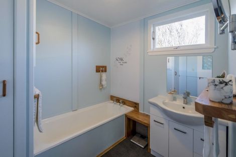 Photo of property in 4 Kennedy Street, Foxton Beach, Foxton, 4815