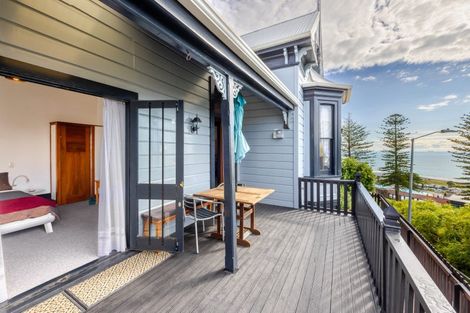 Photo of property in 4a Seaview Terrace, Bluff Hill, Napier, 4110