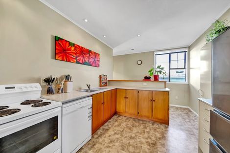 Photo of property in 118a South Road, Spotswood, New Plymouth, 4310