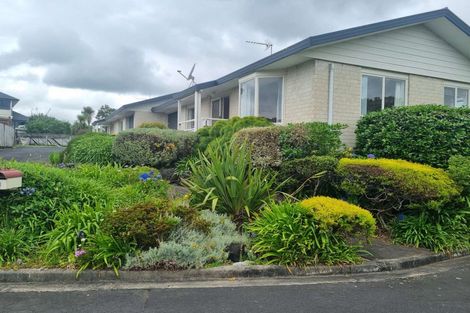 Photo of property in 12 Waimanawa Lane, Waiuku, 2123