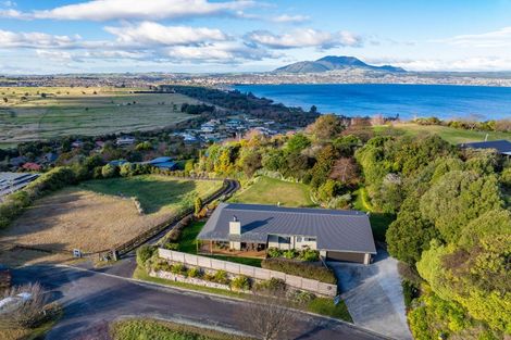 Photo of property in 108 Acacia Heights Drive, Acacia Bay, Taupo, 3385