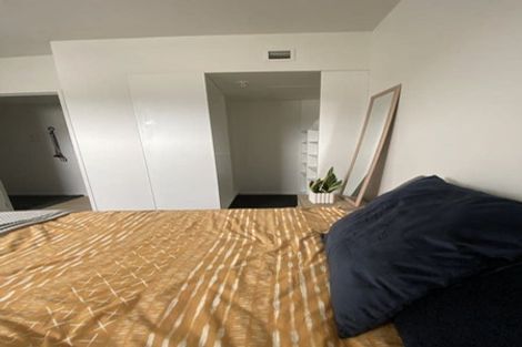 Photo of property in Quantum On Thorndon Quay, 7/163a Thorndon Quay, Pipitea, Wellington, 6011