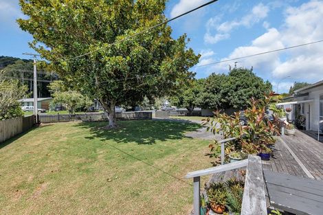 Photo of property in 136 George Street, Hikurangi, 0114