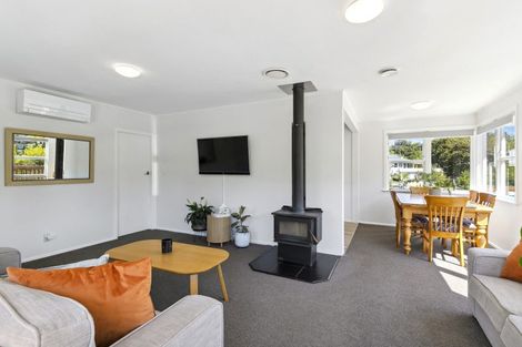 Photo of property in 23 Lynda Avenue, Paparangi, Wellington, 6037