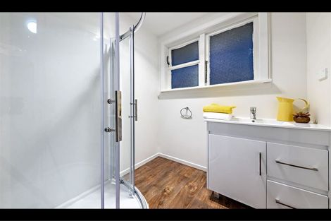 Photo of property in 46 Arimu Road, Papakura, 2110