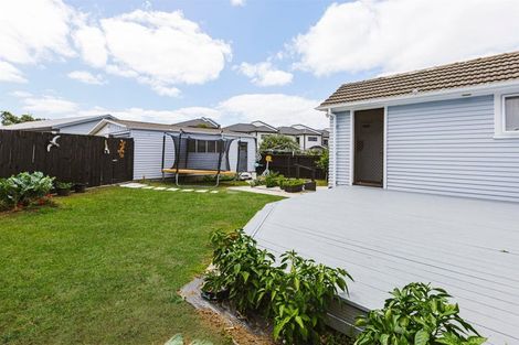 Photo of property in 111 Porchester Road, Papakura, 2110