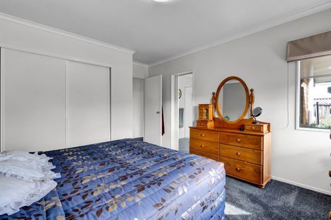 Photo of property in 20a Virginia Place, Whalers Gate, New Plymouth, 4310