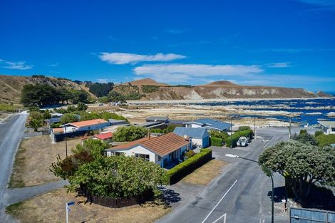 Photo of property in 144 South Bay Parade, South Bay, Kaikoura, 7300