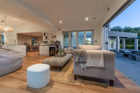 Photo of property in 42 Ryvington Lane, Tamahere, Hamilton, 3283