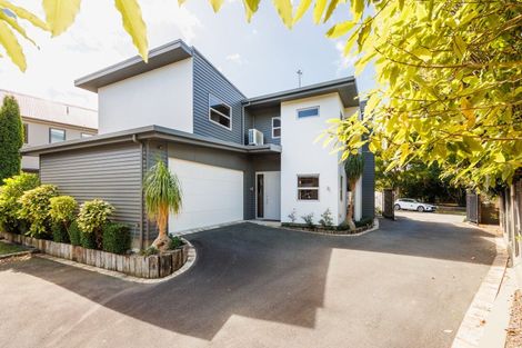 Photo of property in 23 Montgomery Terrace, Hokowhitu, Palmerston North, 4410