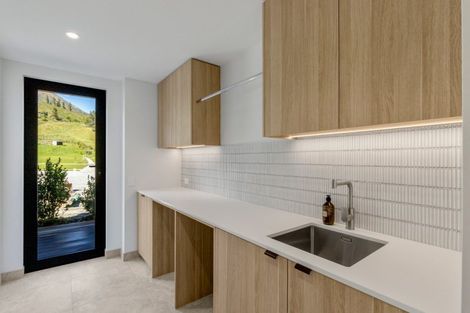 Photo of property in Kawarau Heights, 83 Kawarau Heights Boulevard, Lake Hayes, Queenstown, 9304