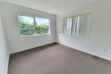 Photo of property in 2/330 Bucklands Road, Bucklands Beach, Auckland, 2012