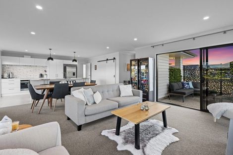 Photo of property in 183 Penetaka Heights, Pyes Pa, Tauranga, 3112