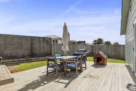 Photo of property in 4b Luke Street, Brookfield, Tauranga, 3110