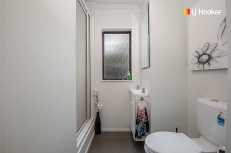 Photo of property in 12 Hogan Place, Fairfield, Dunedin, 9018