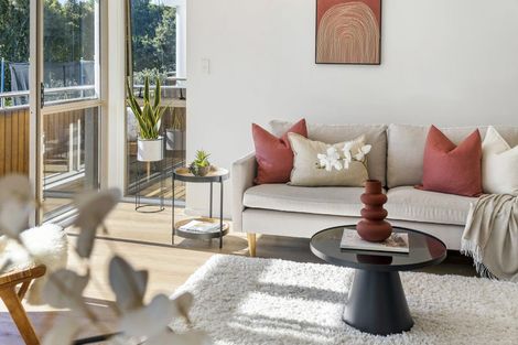 Photo of property in 6/17 Matata Street, Blockhouse Bay, Auckland, 0600