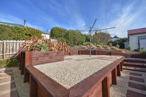 Photo of property in 4 Glen Road, Mornington, Dunedin, 9011