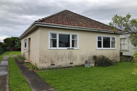 Photo of property in 82 Niblett Street, Whanganui, 4500