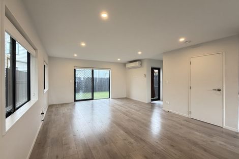 Photo of property in 6 Kearns Drive, Hobsonville, Auckland, 0616