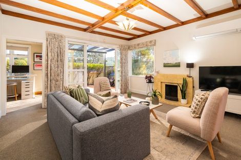 Photo of property in 97 Creswick Terrace, Northland, Wellington, 6012