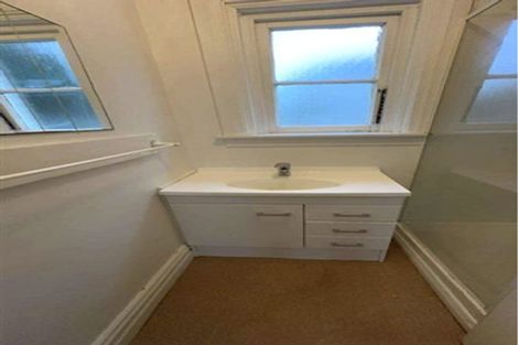 Photo of property in 5 Howe Street, North Dunedin, Dunedin, 9016